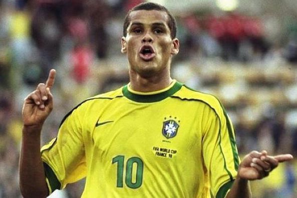 不缺故事 不缺故事