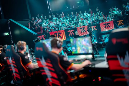 知他退出B 知他退出B