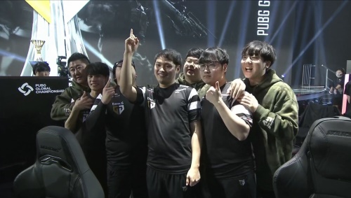 比赛中为每 比赛中为每